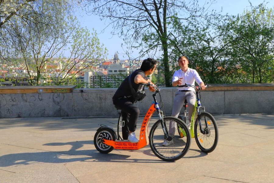 Prague: E-Bike/E-Scooter Viewpoint Tour - What the guides add to the ride