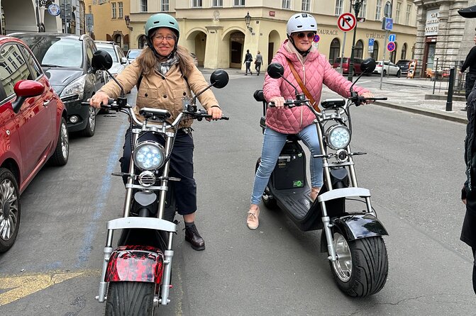 Prague E-Scooter Adventure: Fun & Easy Sightseeing 3Hours Tour - Why an e-scooter makes sense in Prague