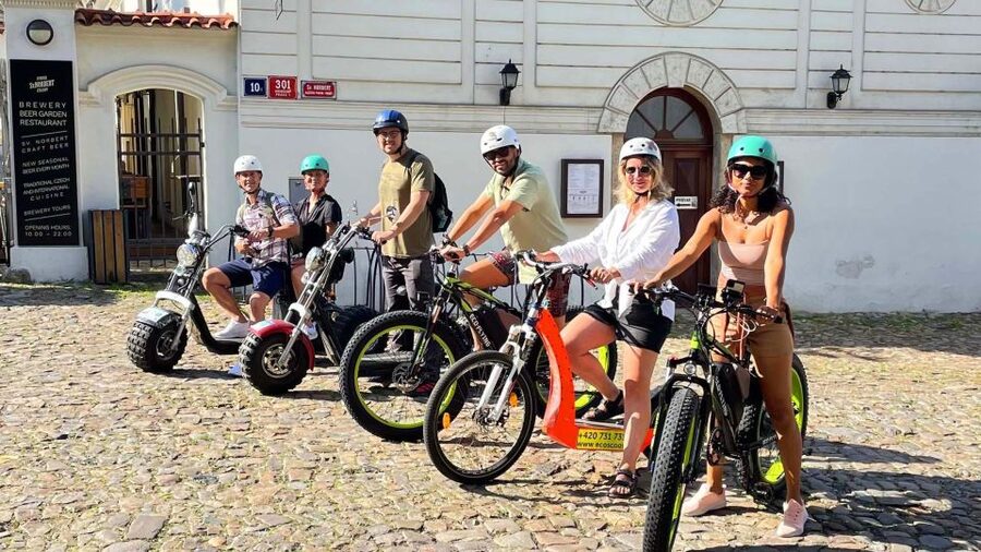 Prague: Electric Scooter & Cruiser Fat eBike Rental - How the self-guided route works