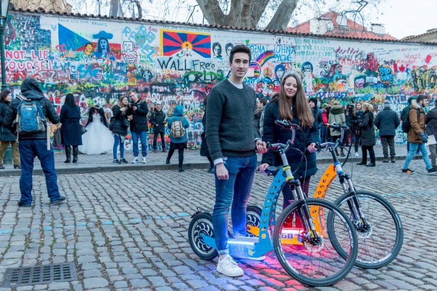 Prague: Tour by Electric Scooter or Cruiser eBike - Rudolfinum and Old Town Square