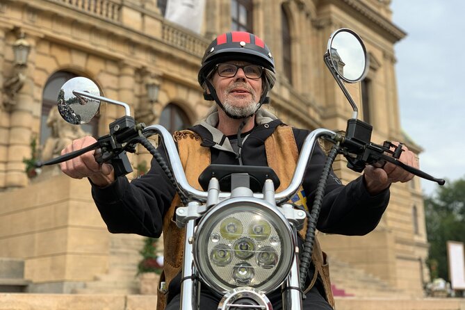 Prague Trike & e-Scooter Tour: Castle Viewpoints & Charles Bridge - Why an electric ride works well in Prague