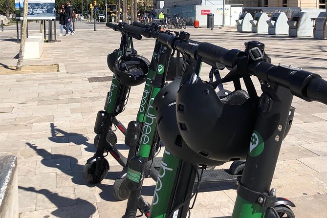 Premium electric Scooter rental with optional delivery - Delivery to your hotel or cruise terminal