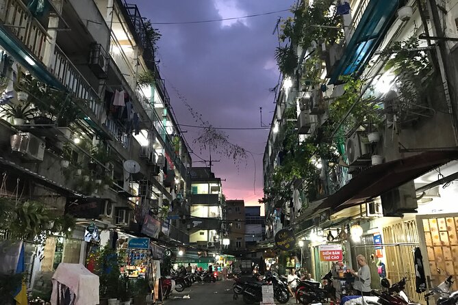 Private Craft Beer and Sightseeing Adventure Tour on Scooter in Ho Chi Minh City - Why a scooter is the right way to see Saigon