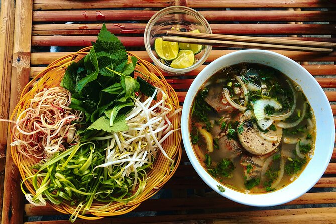 Private Local Food 4-hour Scooter Tour in Ho Chi Minh City - Bun bo Hue at Bún Bò Xưa