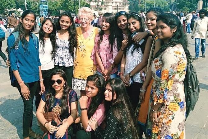 PRIVATE Mumbai Full Day Tour in Premium Car/Bus/Moped with GUIDE - Colaba gives you time to slow down