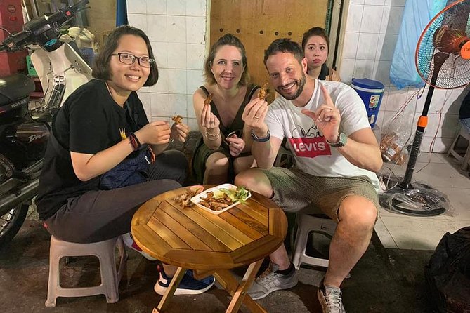 Private Night Food Tour By Scooters - A scooter-powered introduction to Saigon after dark