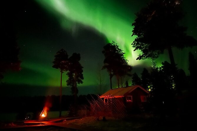 PRIVATE Northern Light Adventure by VIP Car and Snow Scooters - A Three-Hour Evening in Practice