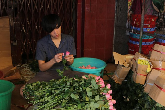 Private Saigon Unseen Tour by Scooter - Nguyen Thien Thuat apartment buildings and local routines