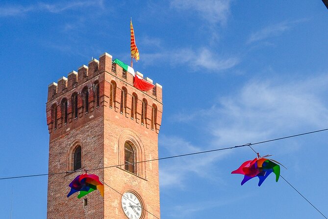 Private Vespa Tour "Among the hills of Barolo and Barbaresco" - Barbaresco: the Queen of Wines and its tower
