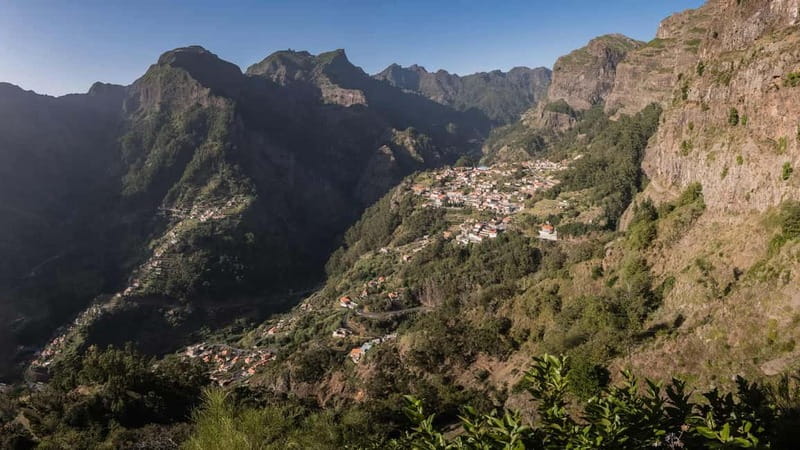 Private Vespa Tour Nun´s Valley,Câmara Lobos,CaboGirão(4hrs) - What the private format adds