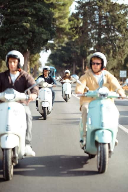 Puglia by Vespa: 3-Hour Tour of Polignano a Mare, Conversano, and Monopoli - Polignano’s cliffs and the Costa Ripagnola