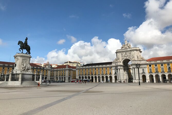 Rent a Scooter in Lisbon | Explore Freely with a Honda PCX - Understanding the Honda PCX 125cc
