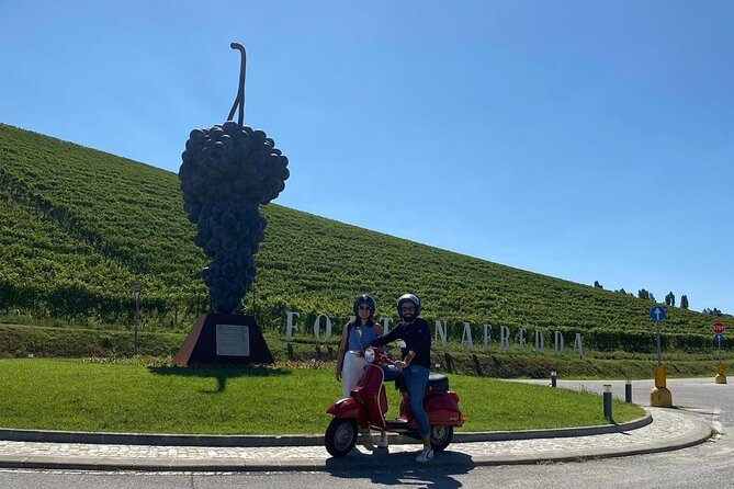 Rent a vintage Vespa for a whole day in Alba - Simone’s Role and the Personal Touch