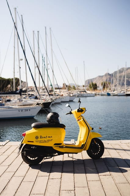 Rent beautiful iconic scooters and discover Sicily. - Planning the ride beyond Palermo