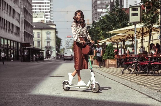 Rent Electric Scooter - Cost and value at $30.10 per person