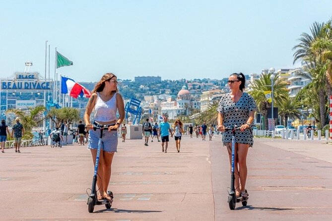 Rent scooters and electric bikes Nice - Promenade des Anglais and Quai des Etats Unis