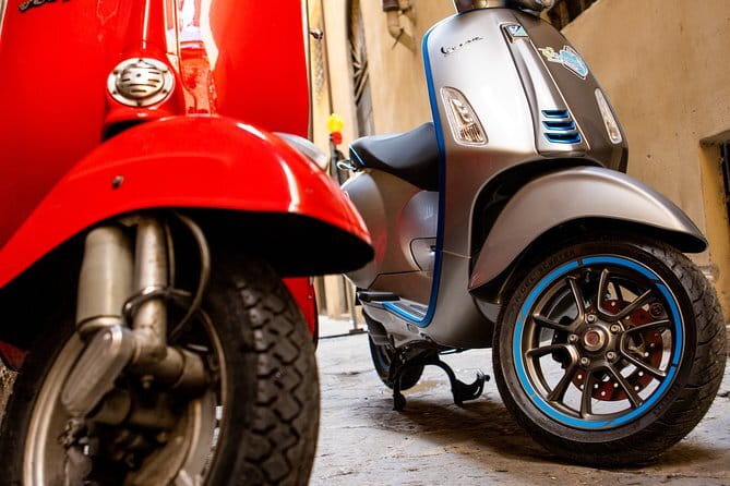 Rent your Electric Vespa 45 in Florence for 8 hours - A sensible countryside route: hills, villages, and wine
