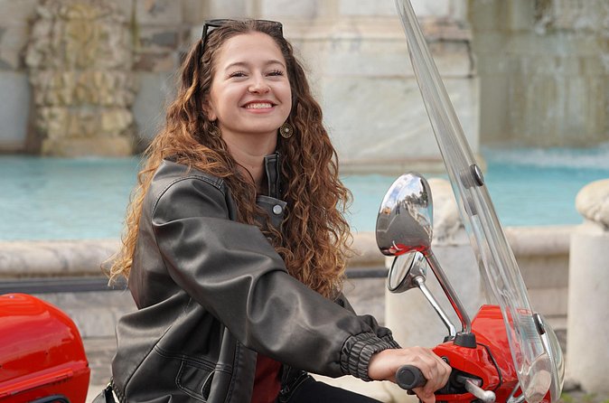Roma Vespa Tour Pick-up from Hotel - Fontana dell’Acqua Paola: a short Baroque pause