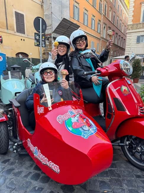 Rome 1.5 hours Private tour in Vespa Sidecar vintage style - Key points to know before you book