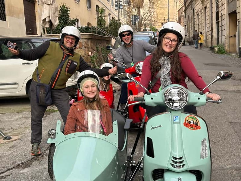 Rome 1.5 hours Private tour in Vespa Sidecar vintage style - Starting in Trastevere at Via Luigi Santini