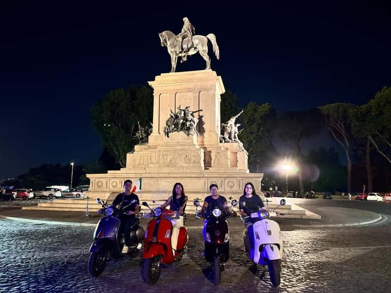 Rome: 1-Hour Vespa Ride as Passenger with a Local Driver - A quick look at the Pantheon area