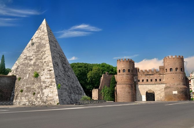 Rome by Vespa: Classic Rome Tour with Pick up - Key points at a glance