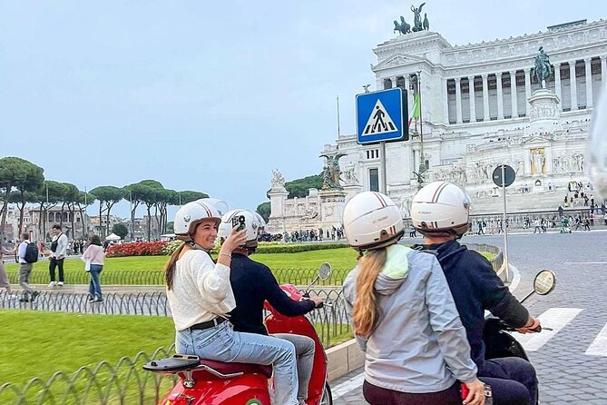 Rome by Vespa: Classic Rome Tour with Pick up - Safety, comfort, and practical limits