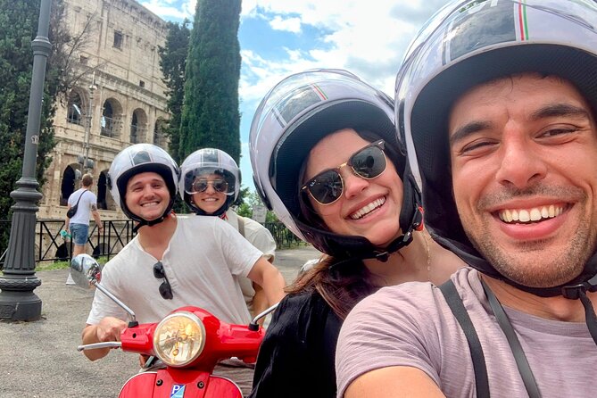 Rome by Vespa – with Francesco: the Best Guided Vespa Tour - Quirinale and central Rome