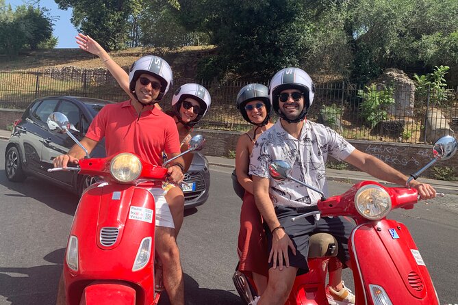 Rome by Vespa – with Francesco: the Best Guided Vespa Tour - Piazza Navona and Bernini’s fountain