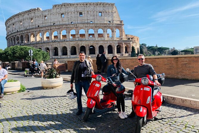 Rome by Vespa – with Francesco: the Best Guided Vespa Tour - The Colosseum from the street