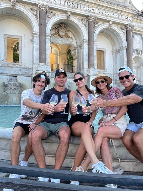 Rome: Evening Fiat 500 and Vespa Prosecco Tour - Why Rome by vintage Fiat and Vespa works so well at night
