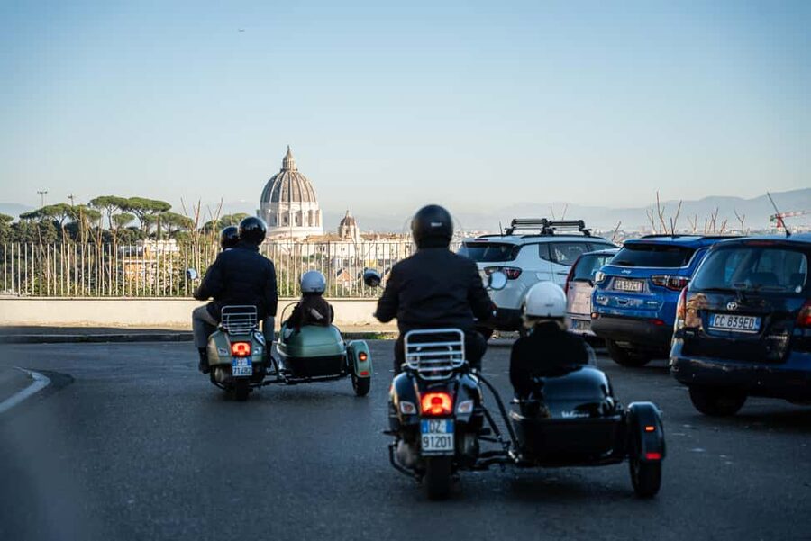 Rome: Evening Vespa Sidecar City Tour - Sunset beside the Colosseum