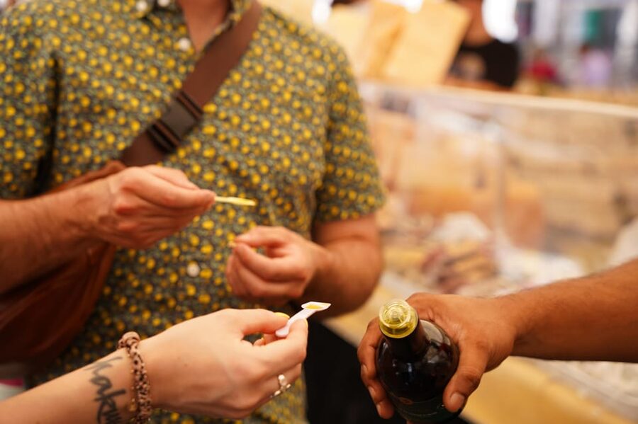 Rome: Guided City Food Tour by Vespa and Tastings - What you see between the food stops