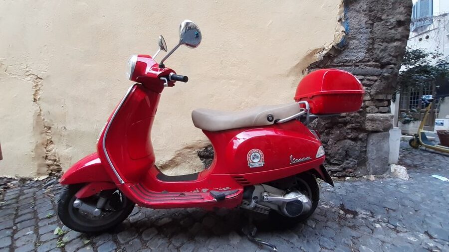 Rome: Half-Day Tour by Vespa with Driver - Is $181.26 a fair price?