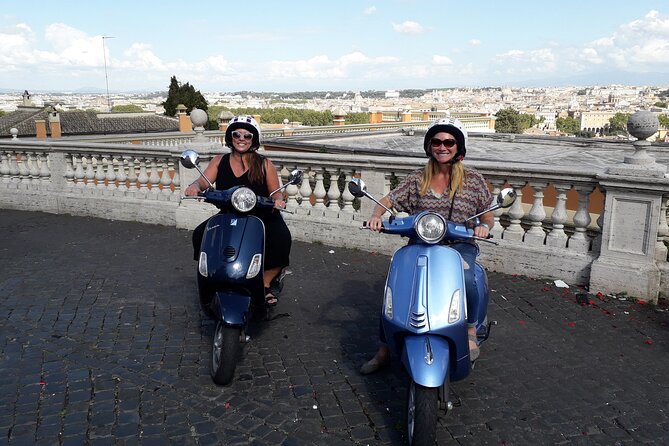 Rome Highlights by Vespa Private guided Tour - The Colosseum begins the ancient Rome circuit
