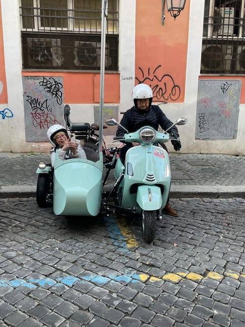 Rome in Vespa 90 min Vespa Sidecar PrivateTour with Gelato - Trastevere, the Mouth of Truth, and Circus Maximus