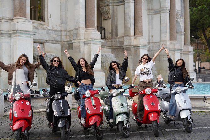 Rome: Lizzie McGuire Experience with Vespa Tour - Trevi Fountain and the Roman film mood
