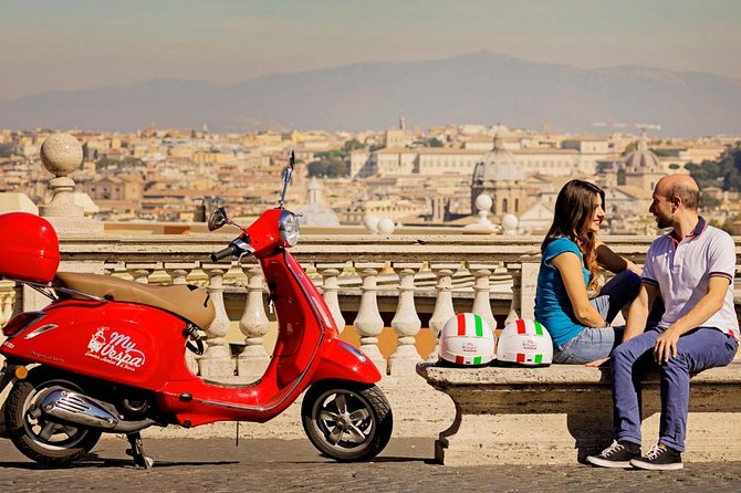 Rome on Wheels: Experience the City with a Vespa Tour - The Colosseum and Palatine Hill in one sweeping view