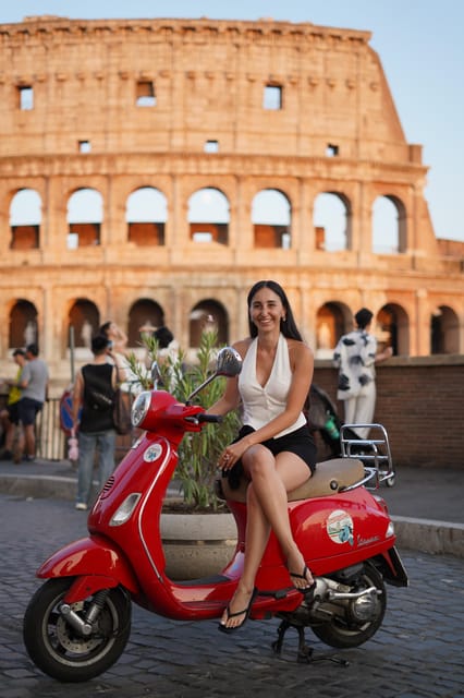 Rome: Photography services by Vespa with Aperol Spritz - Is $61 a fair price?