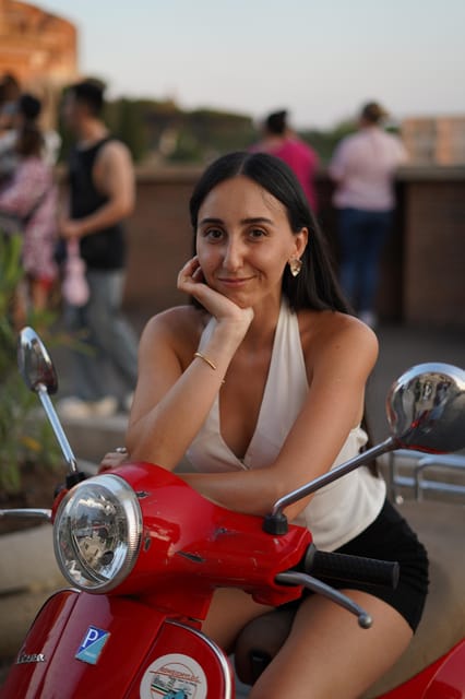 Rome: Photography services by Vespa with Aperol Spritz - Janiculum Hill and the Aperol Spritz