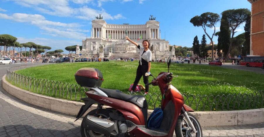 🛵 Rome: Private Scooter Guided Tour, Day - Night Ride💘🛵 - Trevi Fountain, the Spanish Steps, and Rome’s grand center