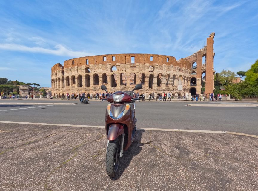 🛵 Rome: Private Scooter Guided Tour, Day - Night Ride💘🛵 - What the $101.96 price really buys you