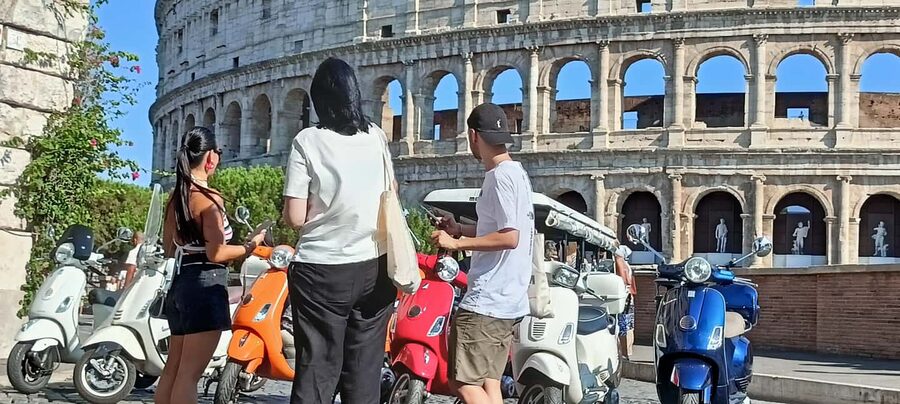 Rome: Ride as a Passenger on a Vespa on Guided City Tour - Starting beside the Colosseum