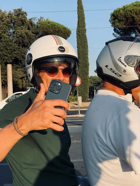 Rome’s Must-See Spots on Vespa (No Driving Needed) - Should you book this Rome Vespa experience?