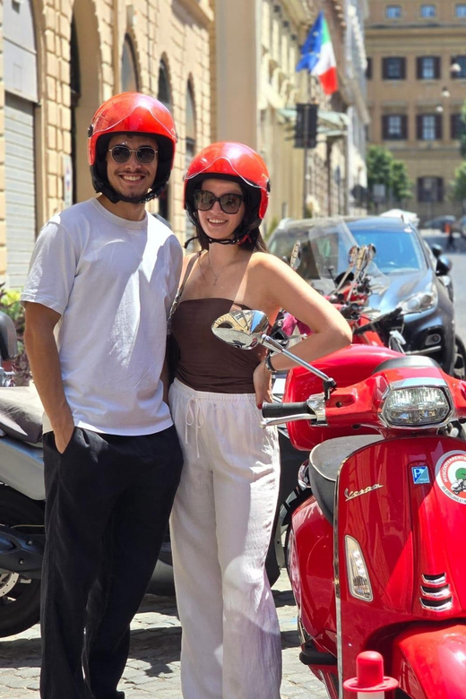 Rome: Vespa 125cc Daily rental ( Rome Termini & Vatican ) - The Briefing Matters More Than the Map