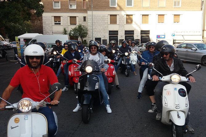 Rome Vespa Grand Tour - Colosseum views and the ancient heart of Rome