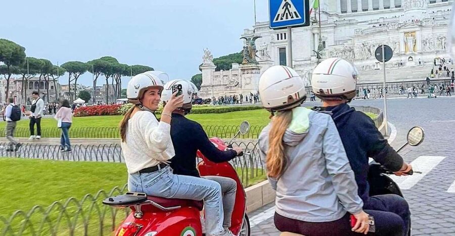 Rome Vespa Half-Day Tour with Private Driver - Major sights, baroque squares, and narrow lanes