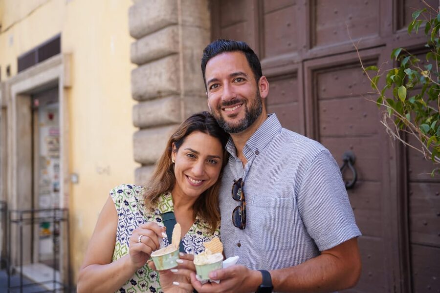 Rome: Vespa Ride with Pictures and Sweet Tastings - The short passes by Rome’s great monuments