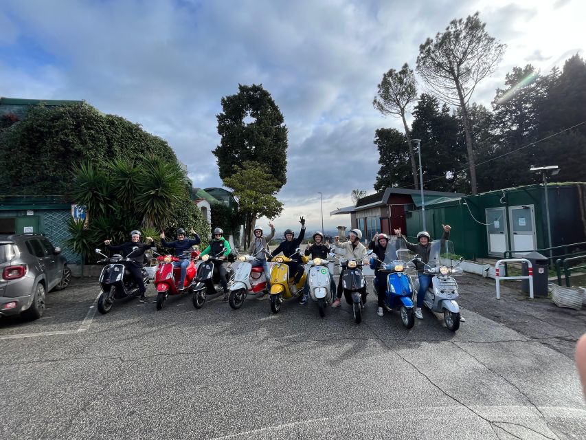 Rome: Vespa Self-Drive Tour with Gelato - Gelato and coffee in Trastevere