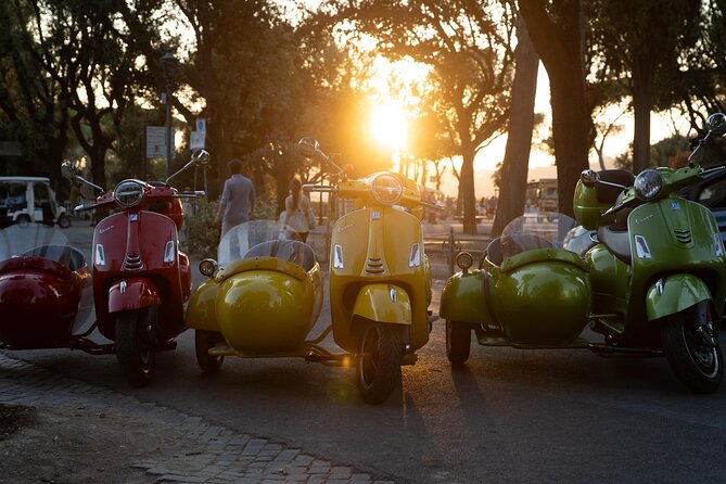 Rome Vespa Sidecar Tour — 90-Minute City Highlights Tour - Villa Borghese and the first scenic pause